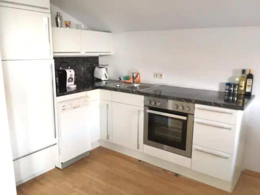 Dachwohnung Mit Seeblick Altmünster Exteriör bild